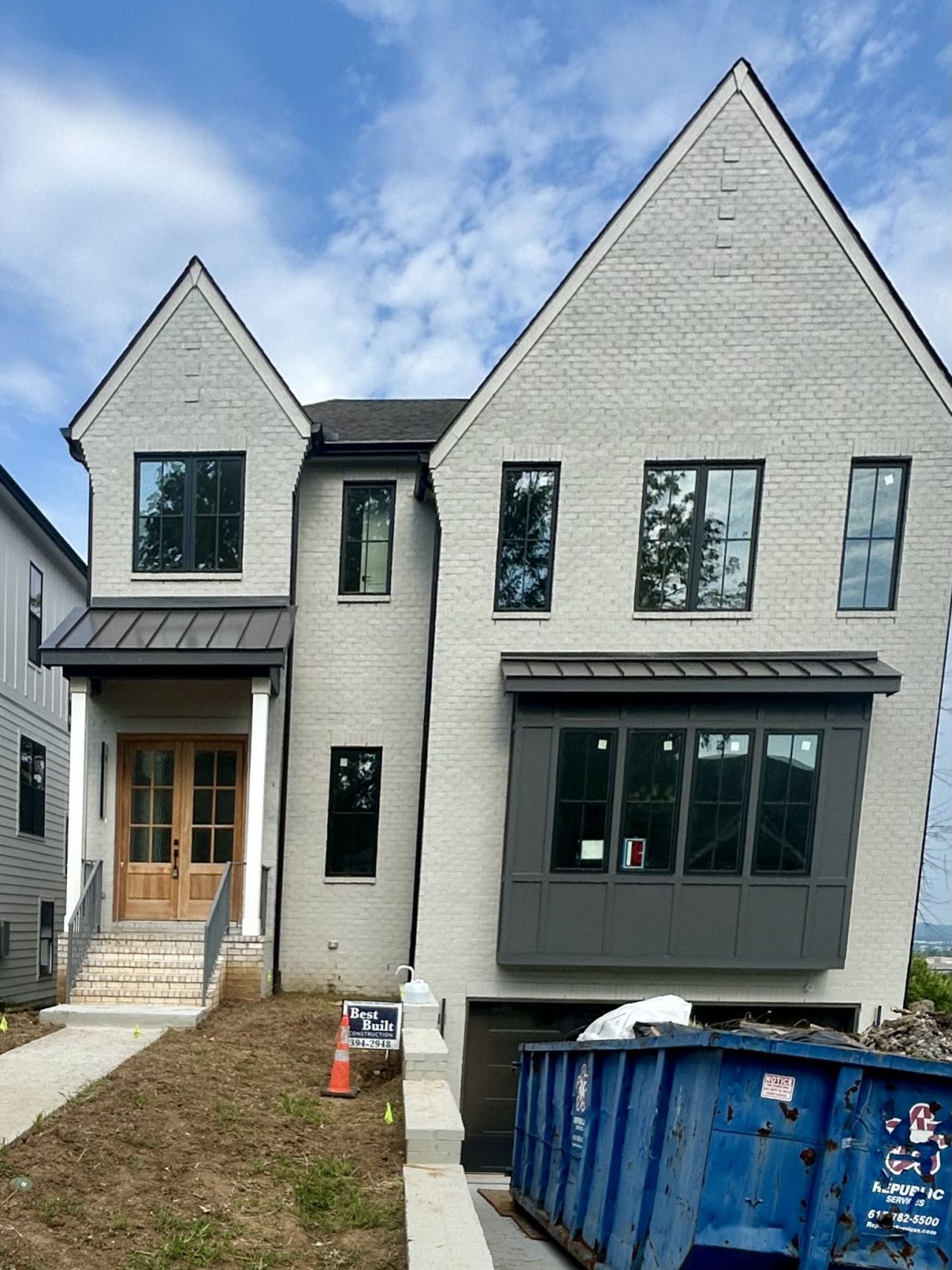343 Chamberlin St, Nashville, TN 37209 Main Photo