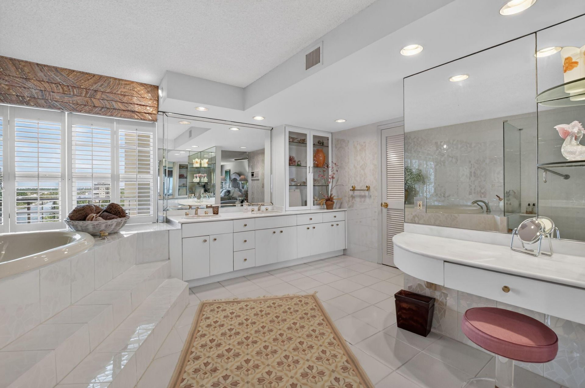 1021 Hillsboro Mile, Unit 705, Hillsboro Beach, FL 33062 Photo