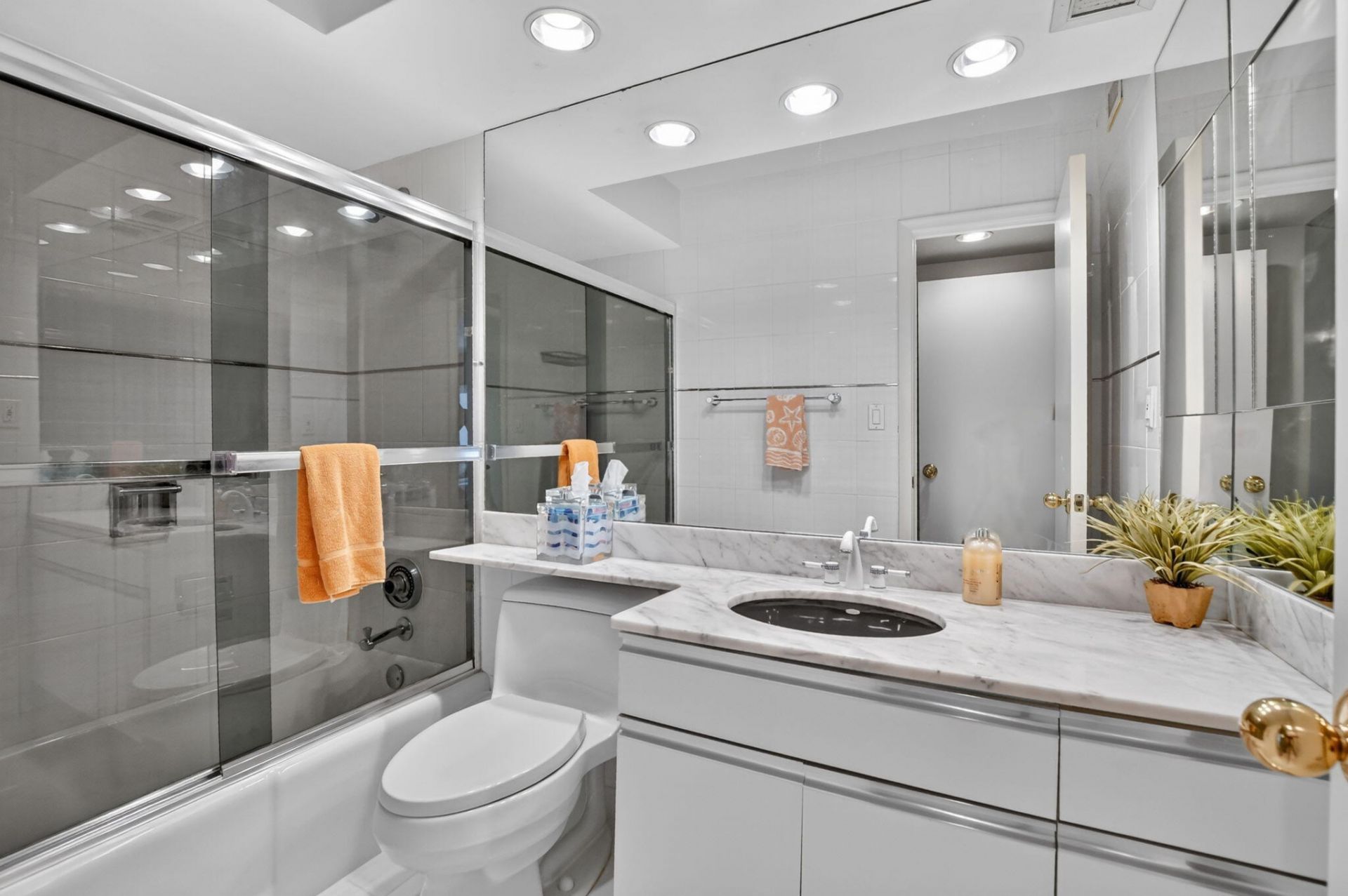 1021 Hillsboro Mile, Unit 705, Hillsboro Beach, FL 33062 Photo