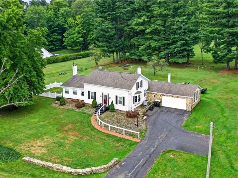 13300 Old State Road, Huntsburg, OH 44046 Photo 2