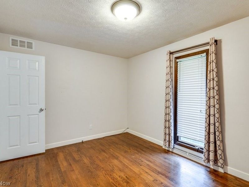 1384 Northeast Avenue, Tallmadge, OH 44278 Photo 16