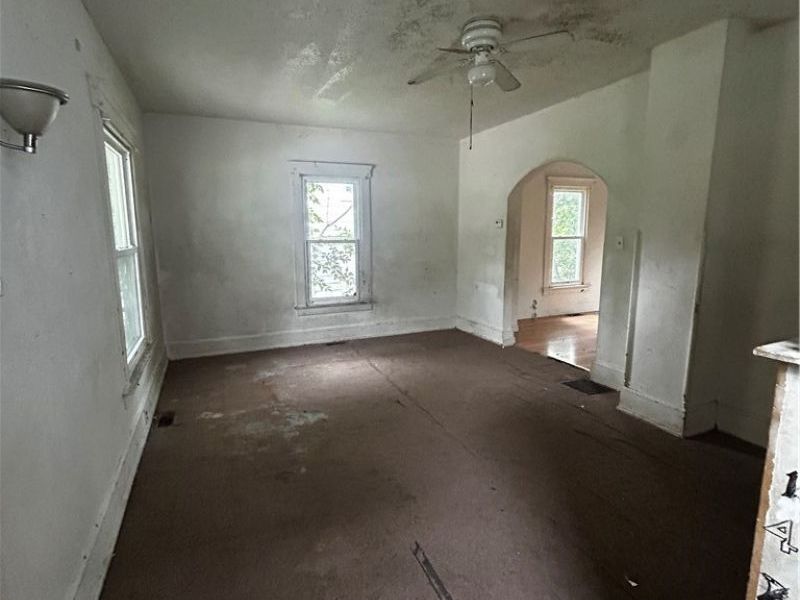 131 Mendel Court, Elyria, OH 44035 Photo 4