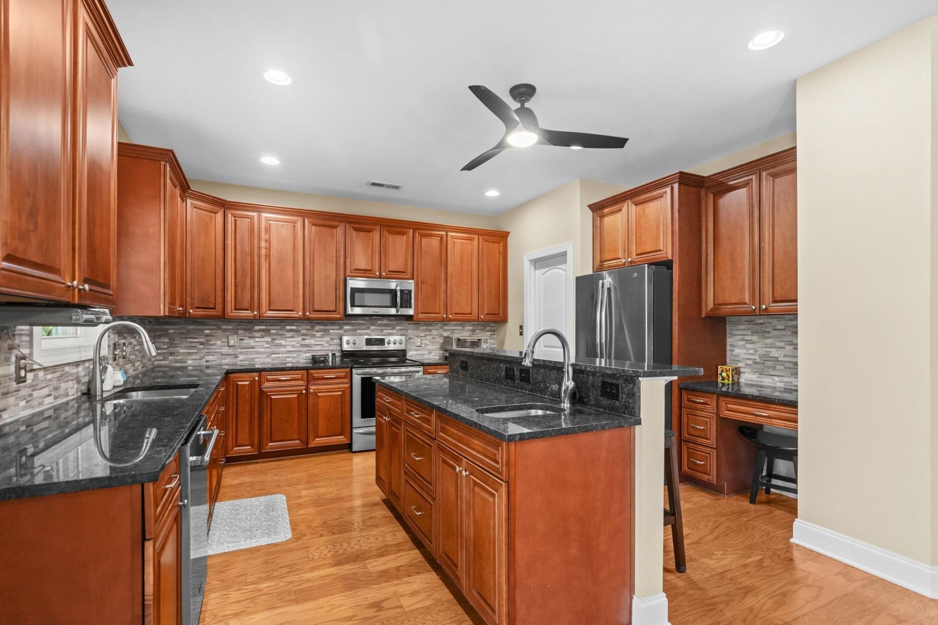 8501 Juxa Dr. Photo 15