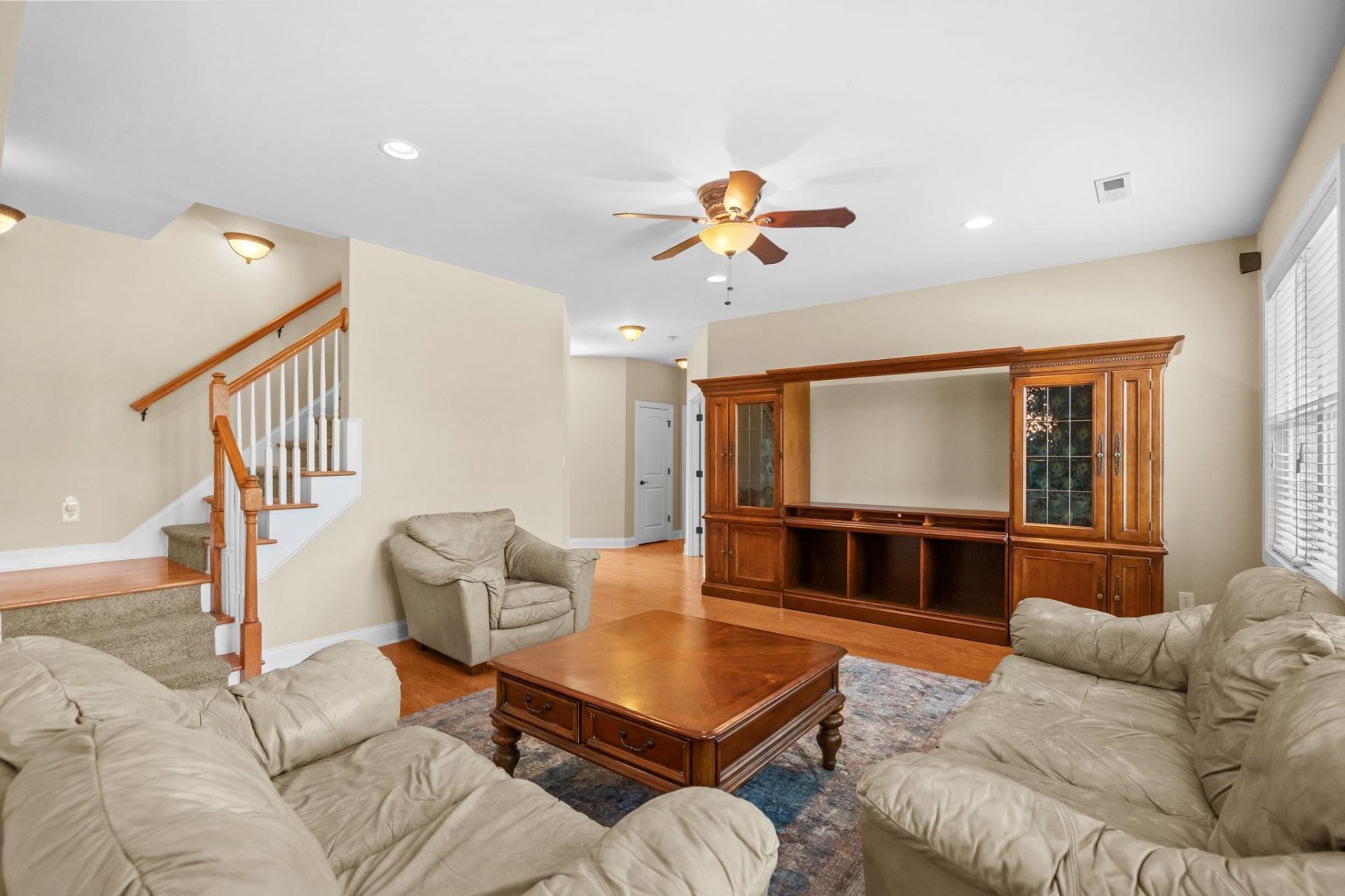 8501 Juxa Dr. Photo 9