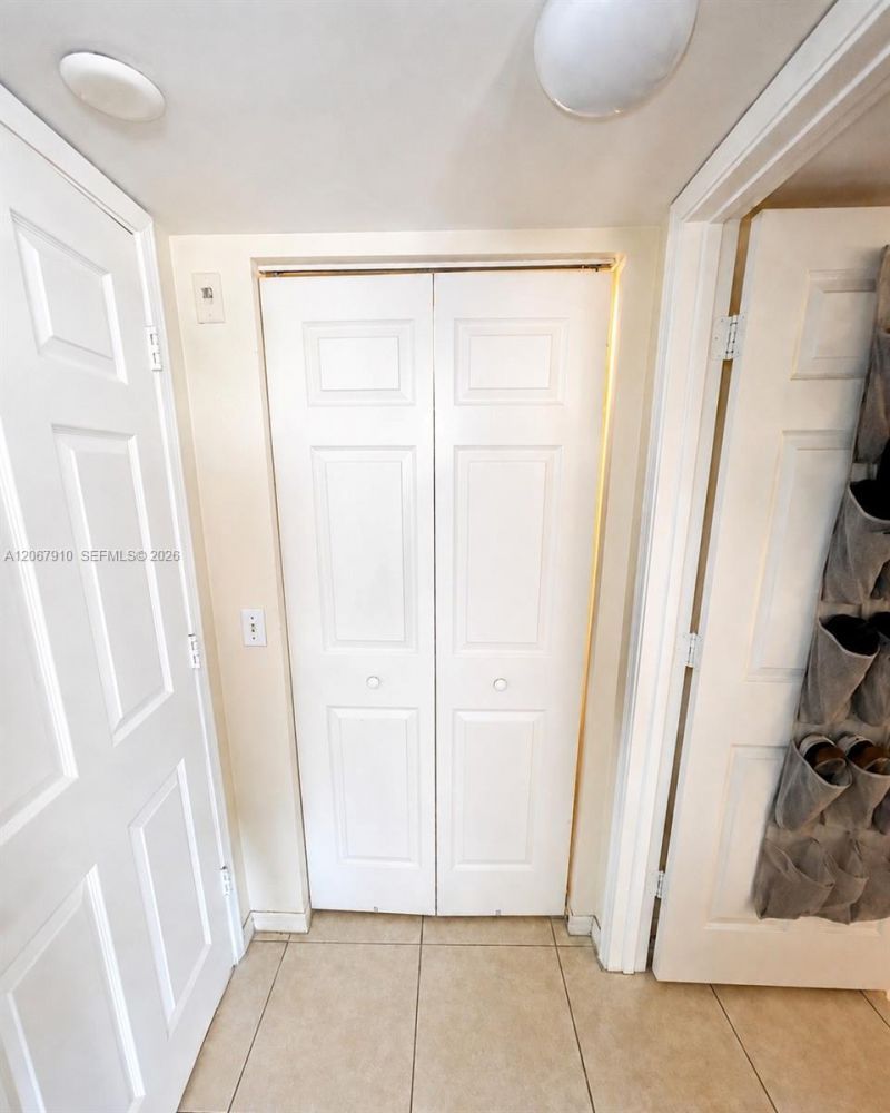 2457 Centergate Dr , Unit 203, Miramar, FL 33025 Photo