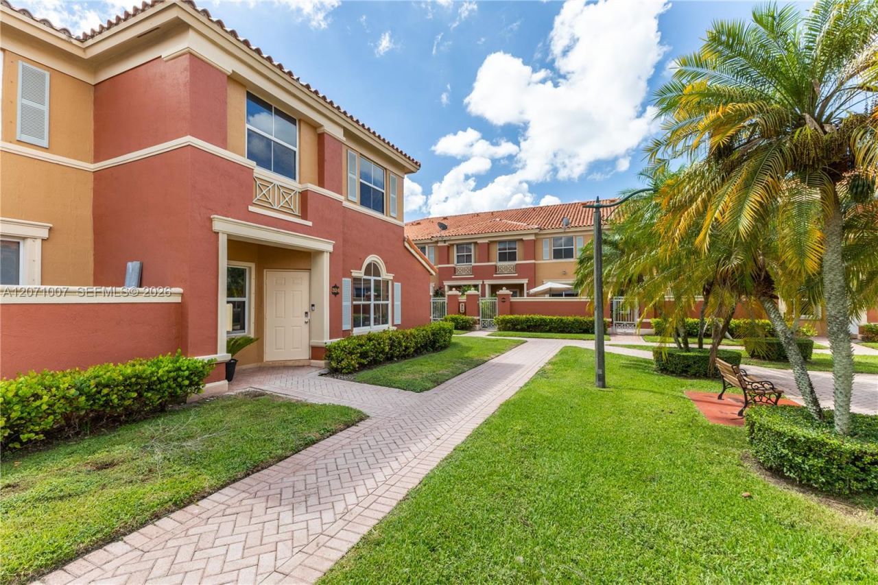 6142 NW 115th Pl, Unit 324, Doral, FL 33178 Photo