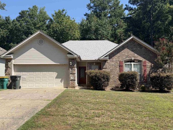 14 PONDS EDGE LANE, Alexander, AR 72002