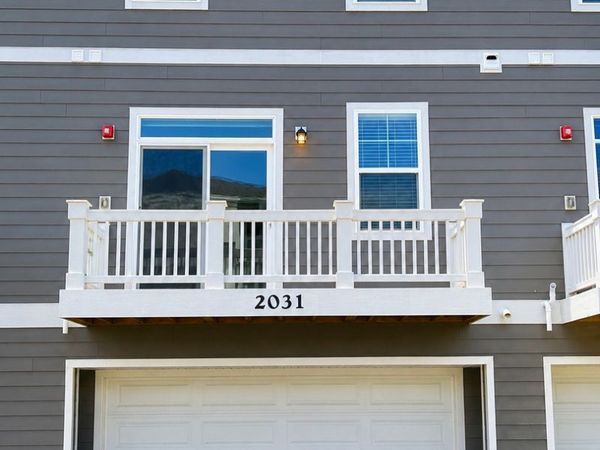 2031 Sequoia Avenue, Mundelein, IL 60060