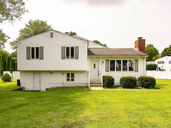 34 Riverview Drive, Fishkill, NY 12524