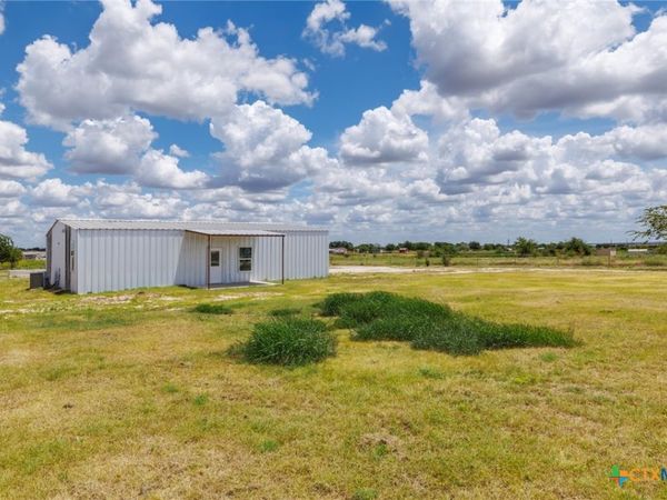 171 Daniel Drive, Bertram, TX 78605