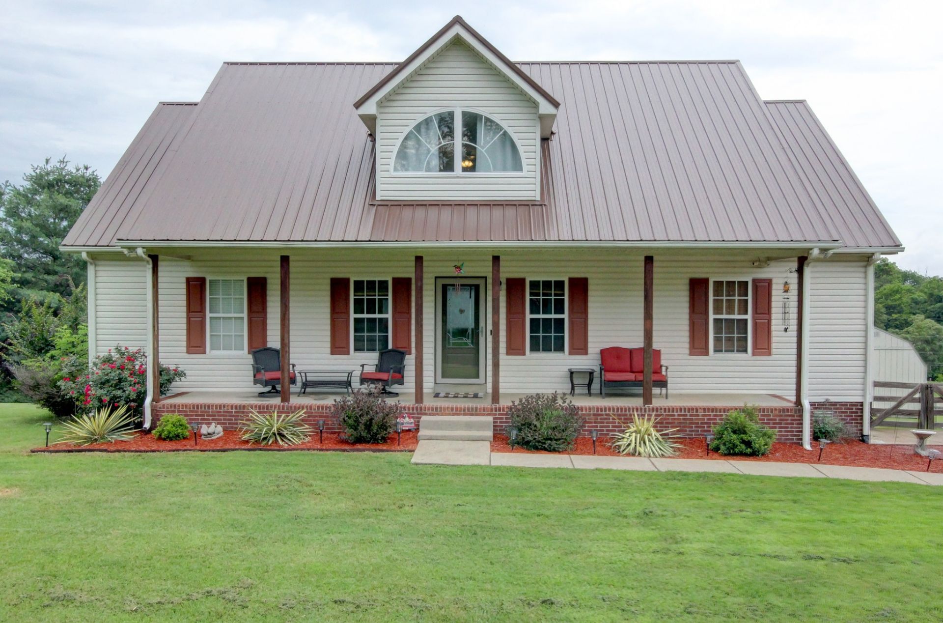 2964 Sweethome Rd , Chapmansboro, TN 37035 Main Photo