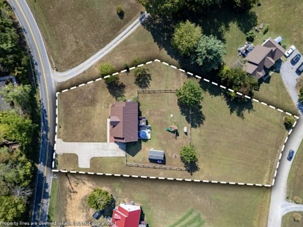 2964 Sweethome Rd, Chapmansboro, TN 37035