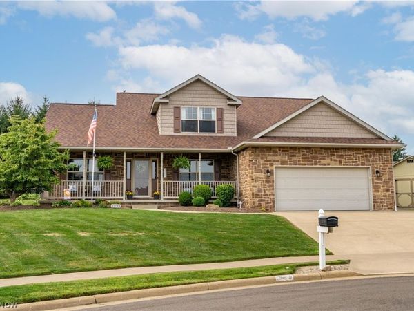 1225 Amanda Street SW, Massillon, OH 44647