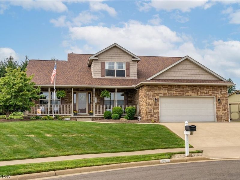 1225 Amanda Street SW, Massillon, OH 44647 Photo 1