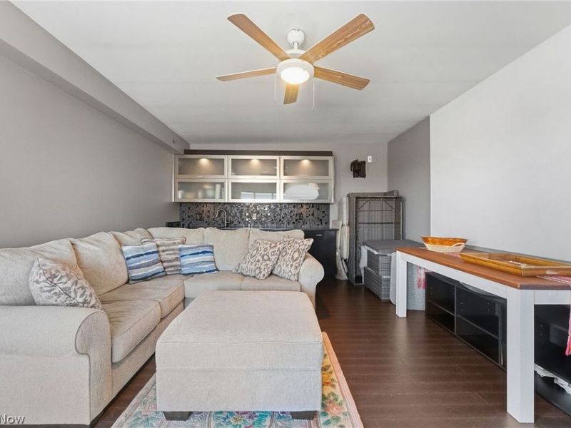 1951 W 26th Street, Unit 514, Cleveland, OH 44113 Photo 33
