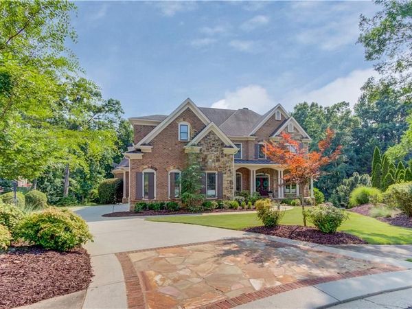 5318 Binghurst Court , Suwanee, GA 30024