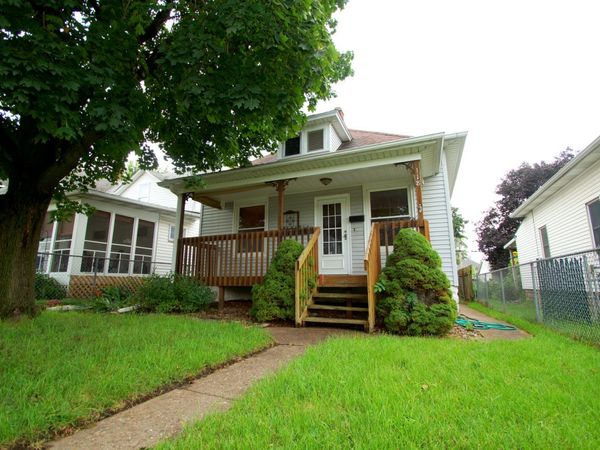 118 5th Street , Silvis, IL 61282