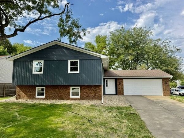 104 Suelynn Drive , Normal, IL 61761