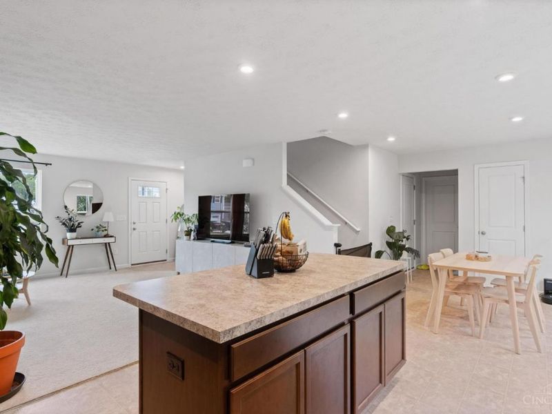 6210 Molly Joy Court, Morrow, OH 45152 Photo 12