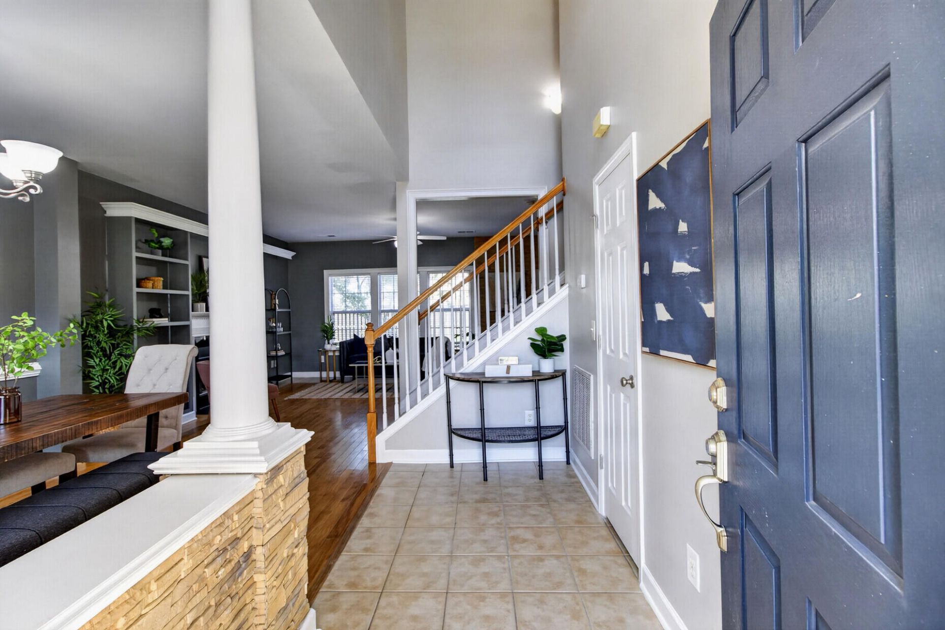 1038 Sterling Lane Photo 10