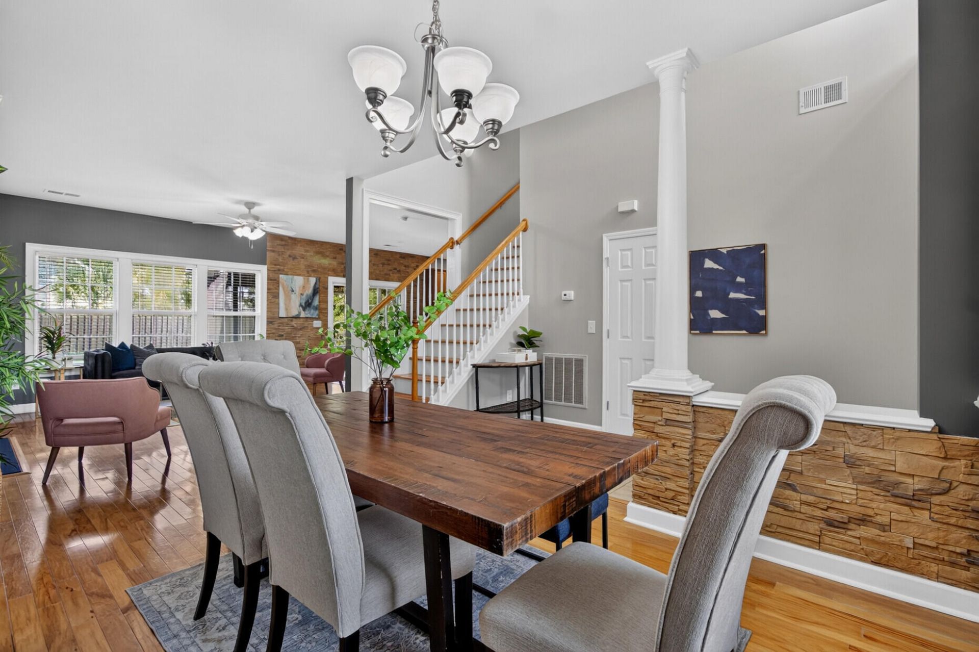 1038 Sterling Lane Photo 13