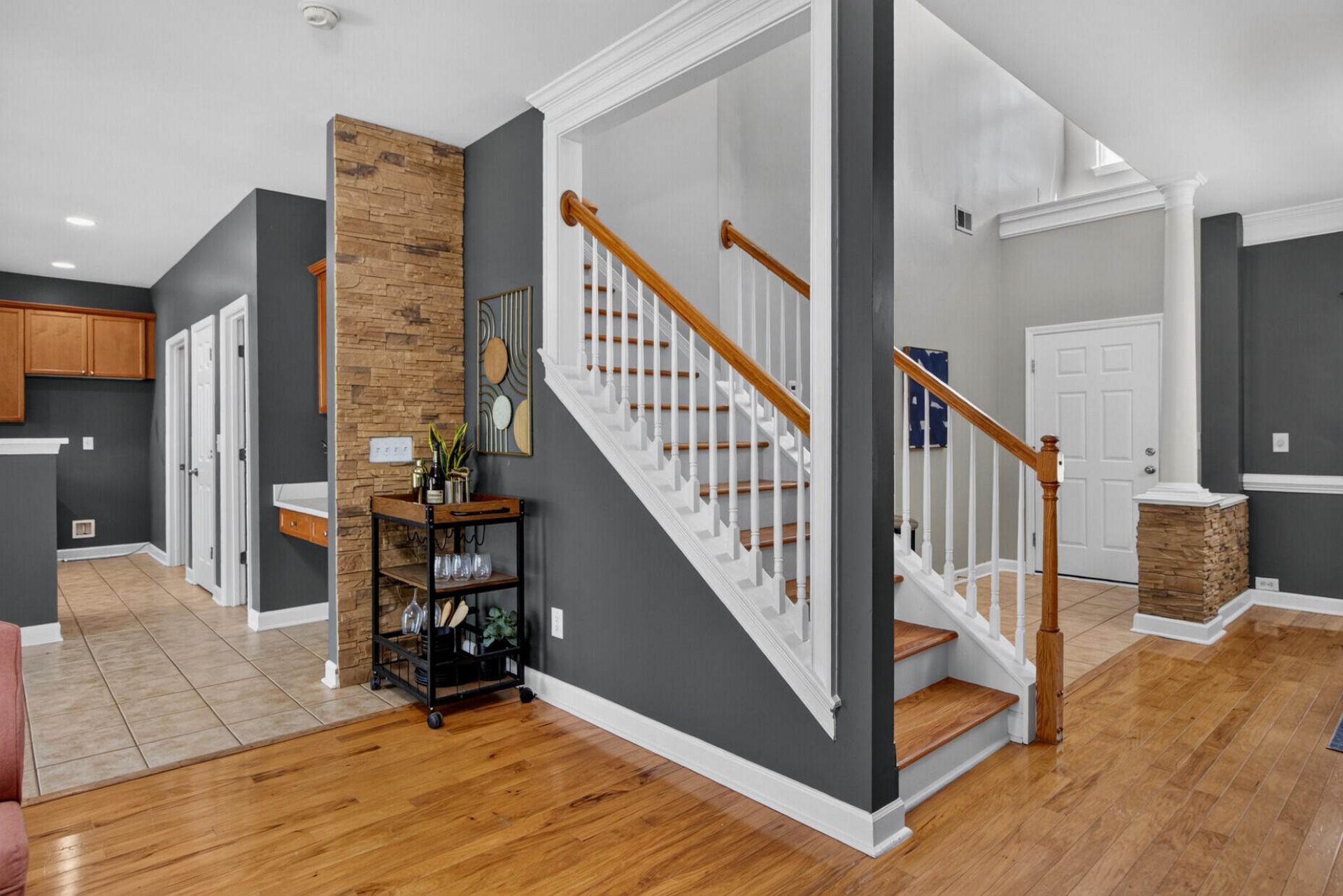 1038 Sterling Lane Photo 19