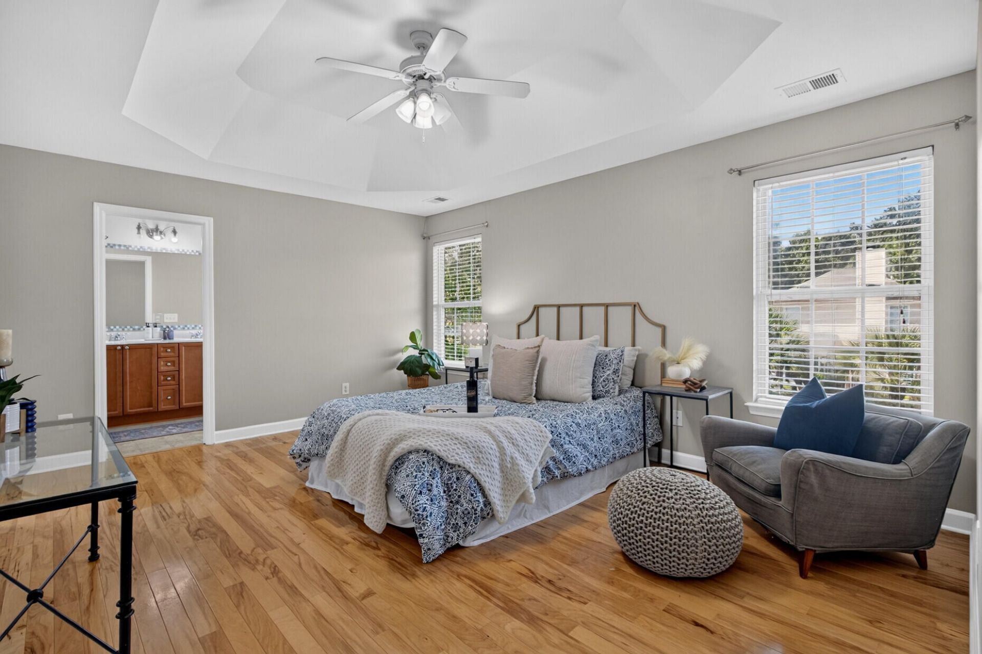 1038 Sterling Lane Photo 6