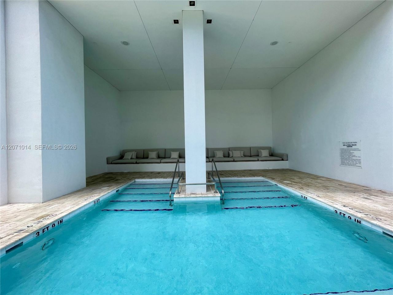 1040 Biscayne Blvd , Unit 3305, Miami, FL 33132 Photo