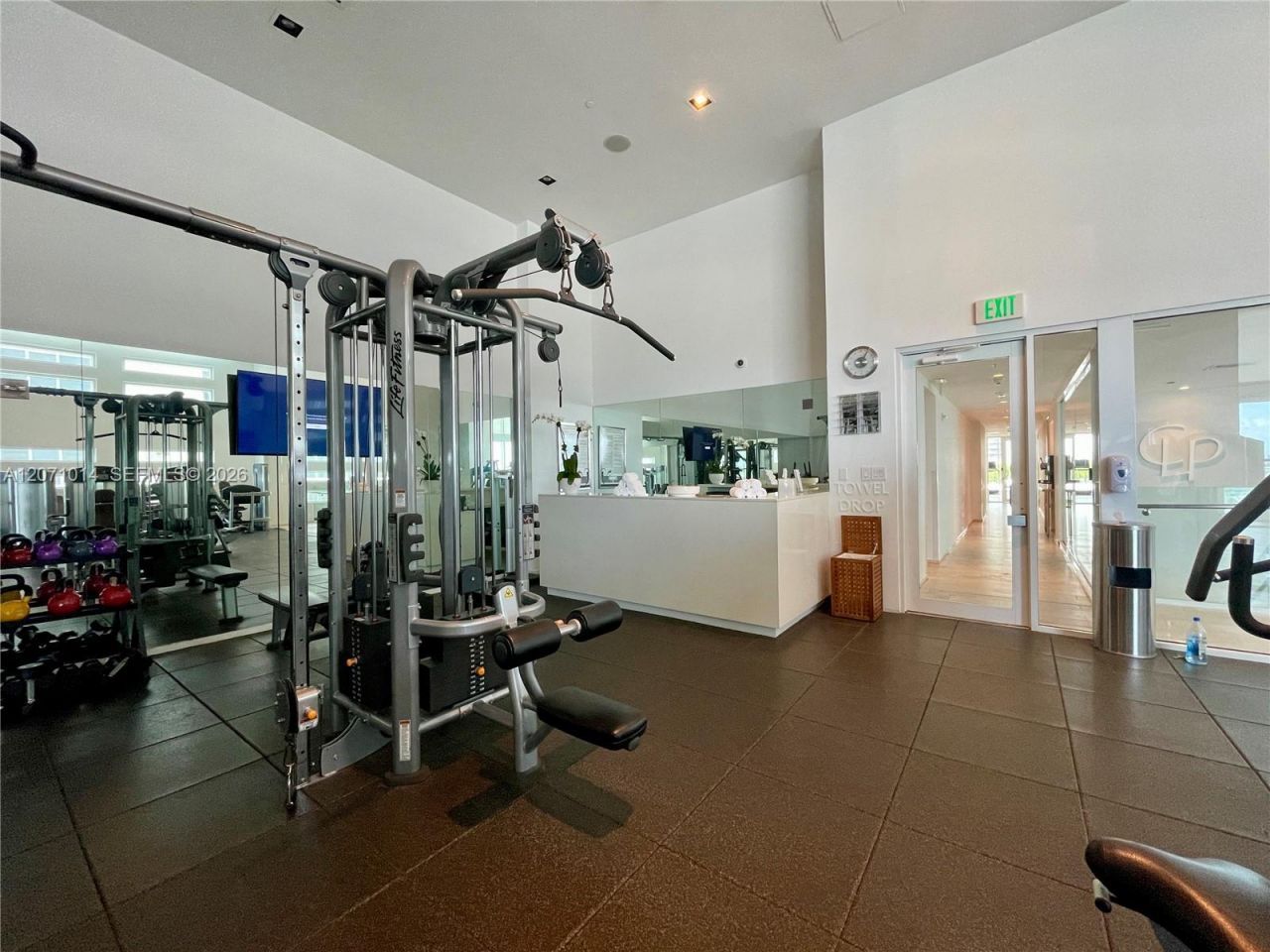 1040 Biscayne Blvd , Unit 3305, Miami, FL 33132 Photo