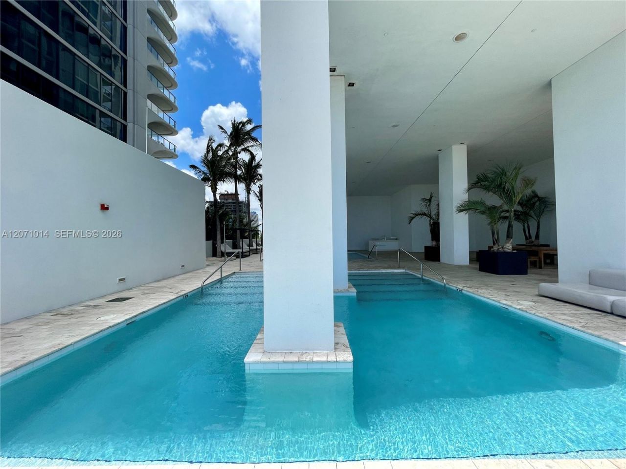 1040 Biscayne Blvd , Unit 3305, Miami, FL 33132 Photo