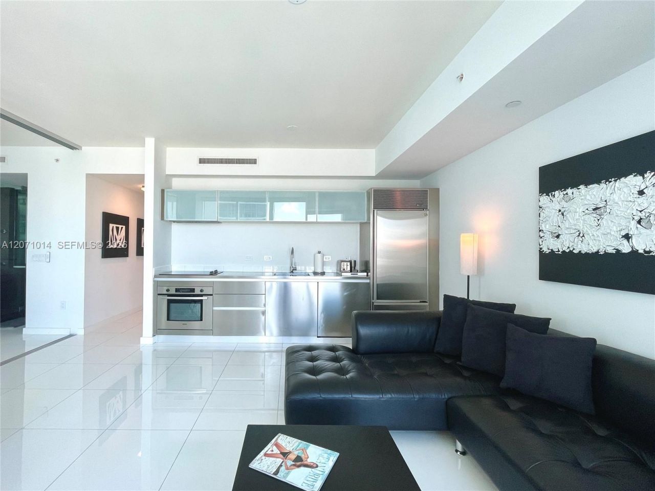 1040 Biscayne Blvd , Unit 3305, Miami, FL 33132 Photo