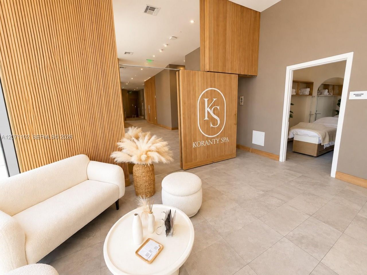 239 SW 9 St , Unit 1504, Miami, FL 33130 Photo