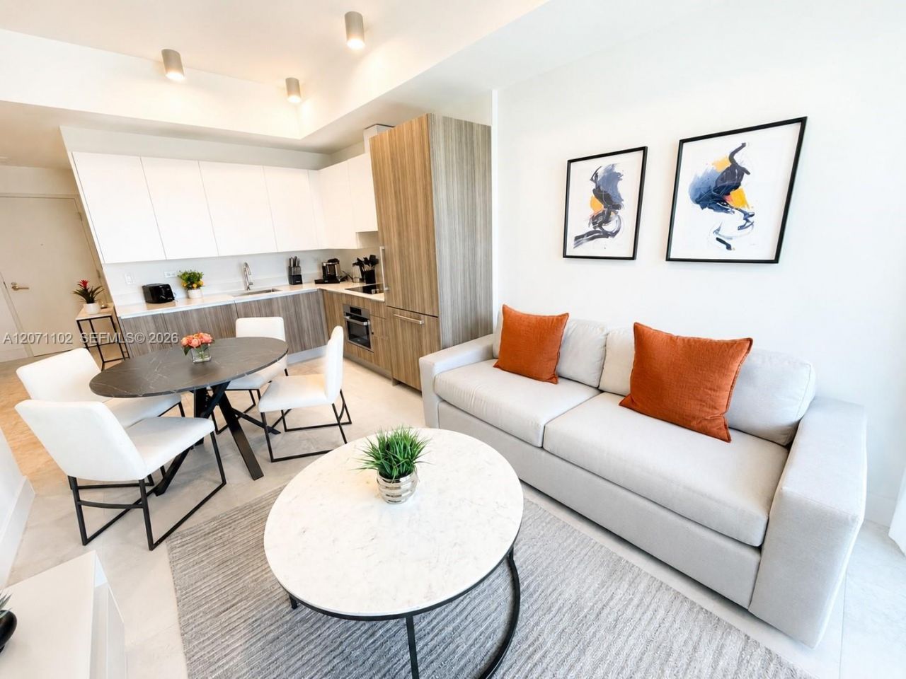 239 SW 9 St , Unit 1504, Miami, FL 33130 Photo