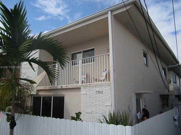 7350 Gary Ave , Miami Beach, FL 33141