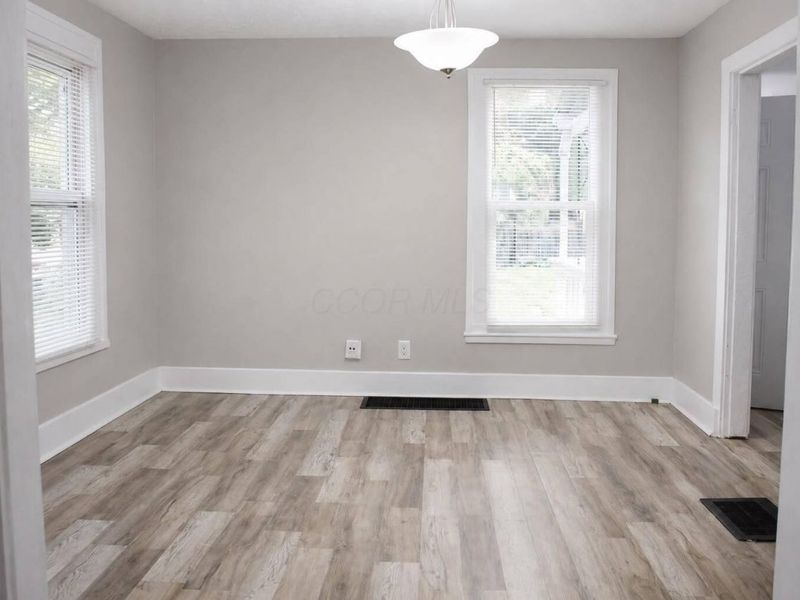 273 Wrexham Avenue, Columbus, OH 43223 Photo 6