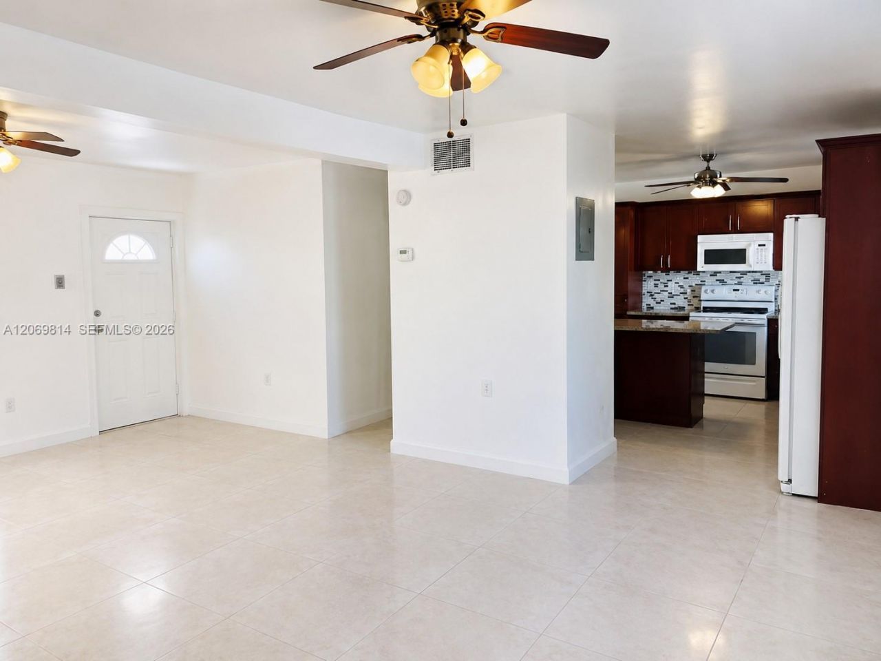 325 NE 108th St, Miami, FL 33161 Photo