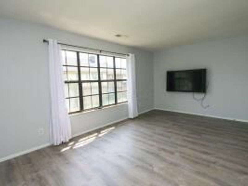 92 Stornoway Drive W, Unit 92B, Columbus, OH 43213 Photo 3
