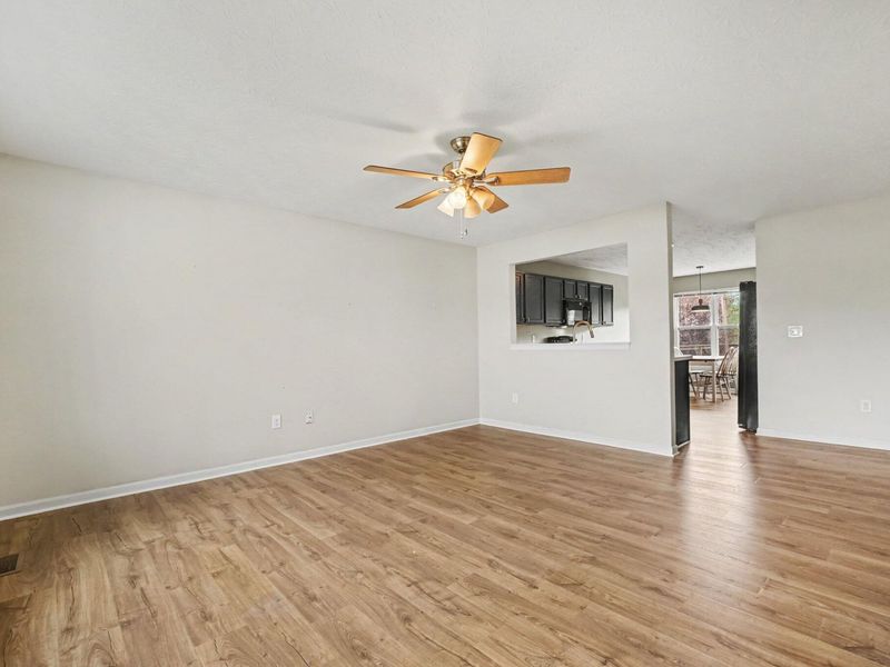 146 Arlington Court, Williamstown, KY 41097 Photo 4