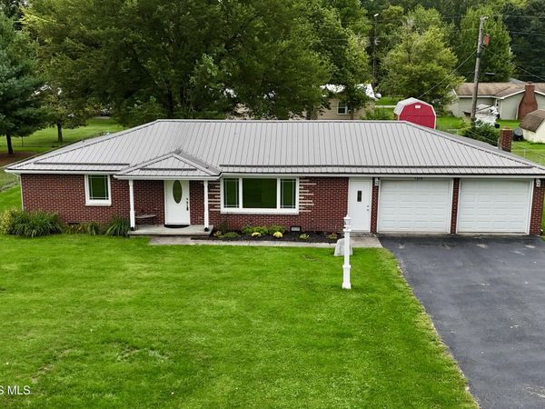 5874 State Route 500, Payne, OH 45880