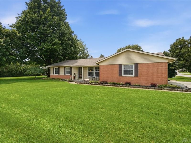 101 Clifton Drive, Piqua, OH 45356 Photo 5