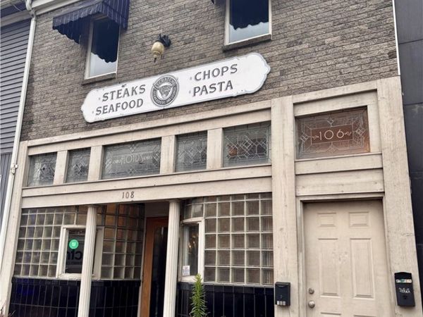 108 E Main Street, Louisville, OH 44641