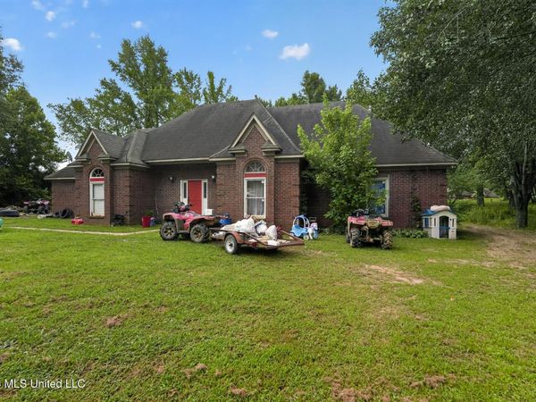7187 Austin Road, Lake Cormorant, MS 38641