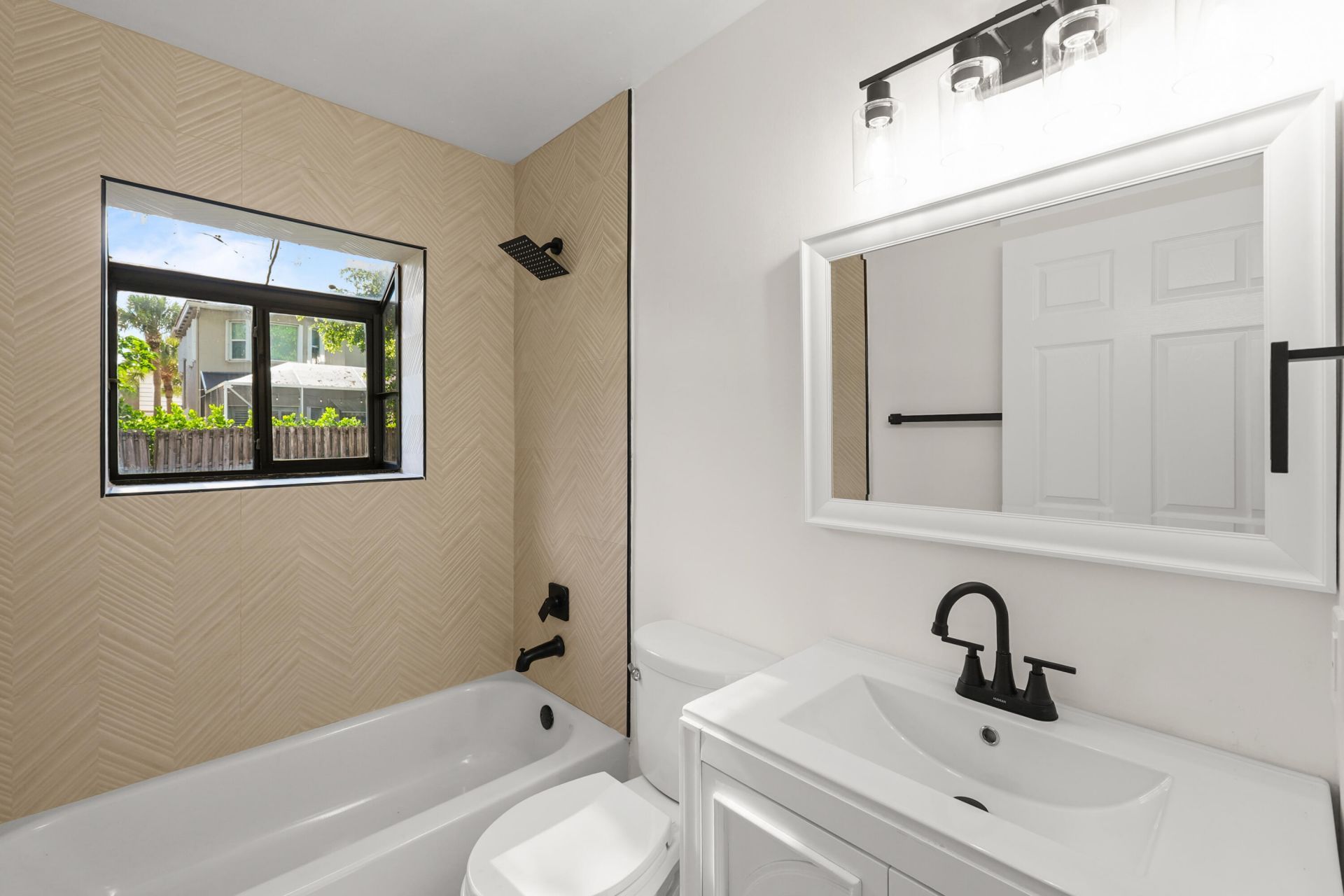 7406 Willow Spring Circle N, Boynton Beach, FL 33436 Photo