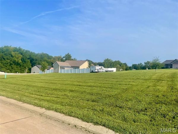 311 Heritage Valley Drive , New Haven, MO 63068