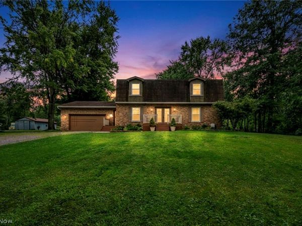615 Salt Springs Road, Warren, OH 44440