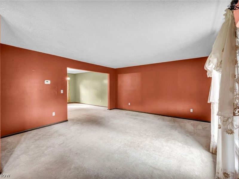 615 Salt Springs Road, Warren, OH 44440 Photo 21
