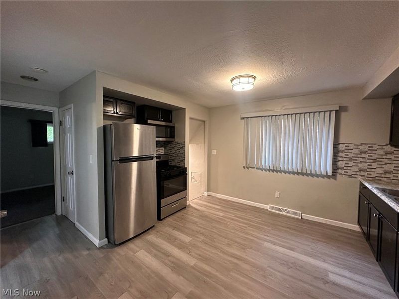 5315 Arch Street, Maple Heights, OH 44137 Photo 8