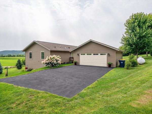 425 Fox Hollow DRIVE, Stoddard, WI 54658