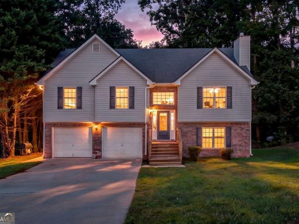 4718 Middleboro Lane, Gainesville, GA 30506