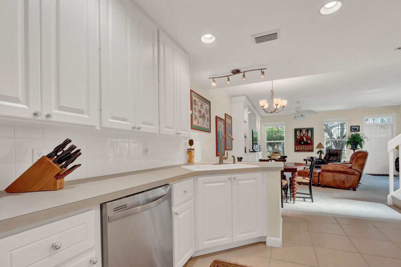 131 Radcliffe Court, Jupiter, FL 33458 Photo